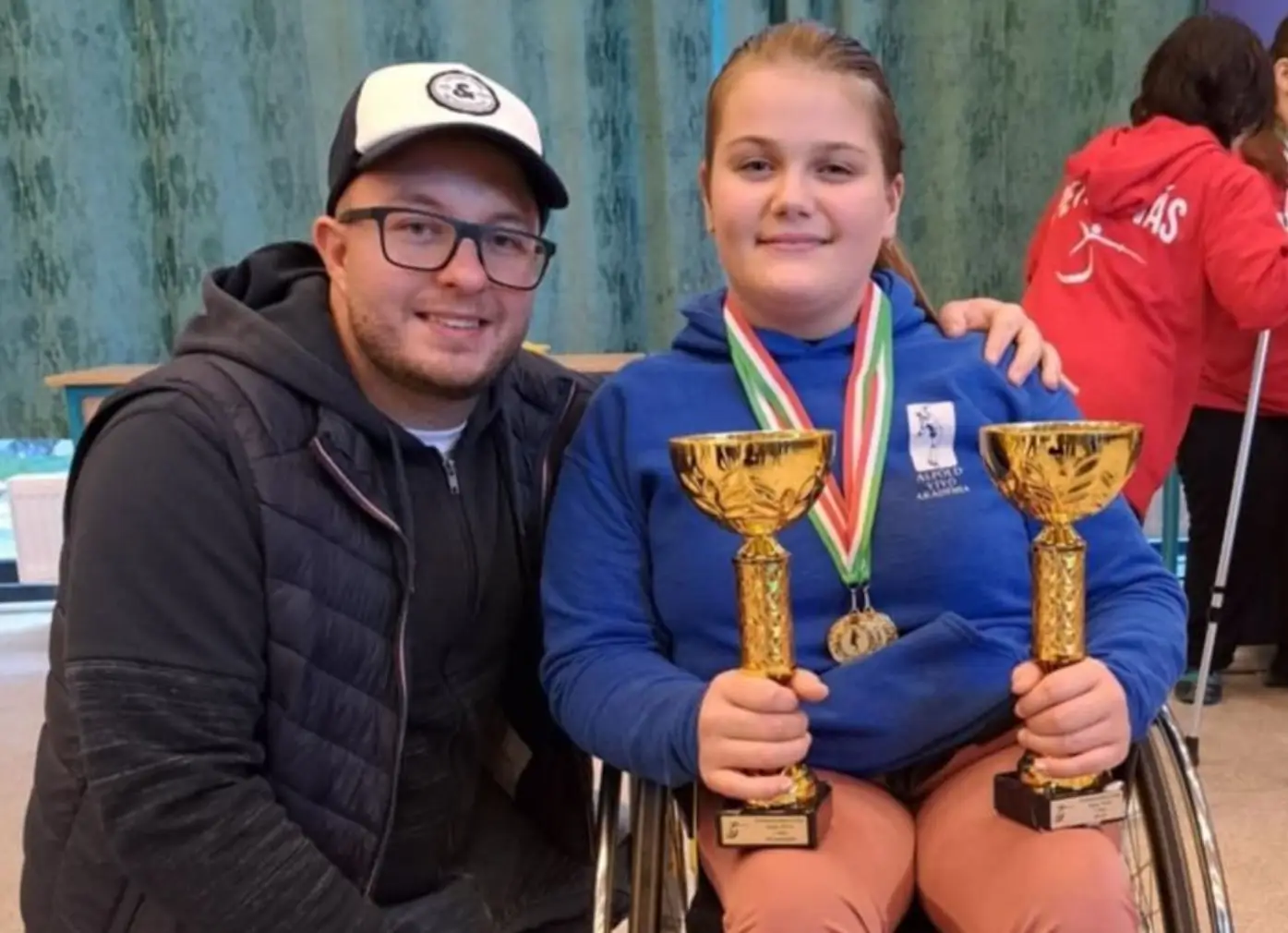 Csarnai Liliána tőrben és párbajtőrben is nyerő